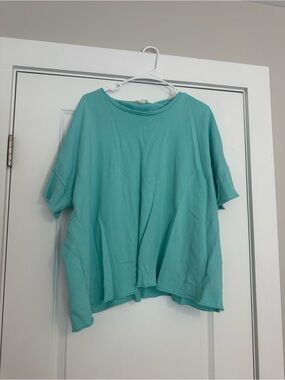 Eileen Fisher Boxy Short-Sleeve Tee in Teal Green